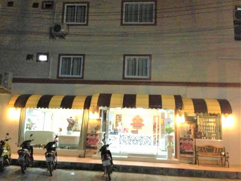Chic Hotel Suratthani Surat Thani Exterior photo