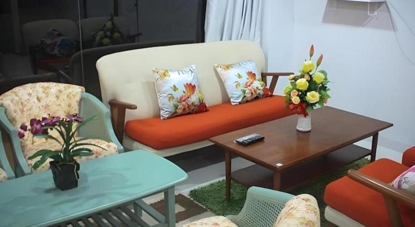 Chic Hotel Suratthani Surat Thani Exterior photo
